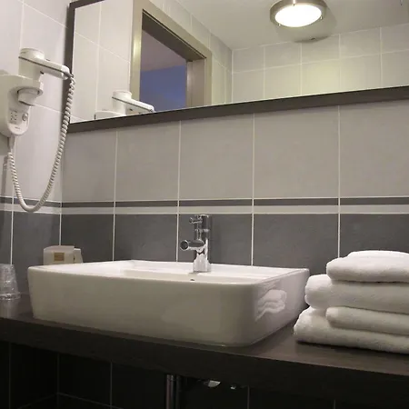 Zuidwege Hotel