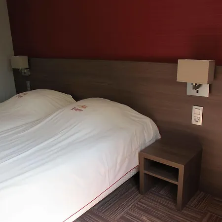 Zuidwege 3*